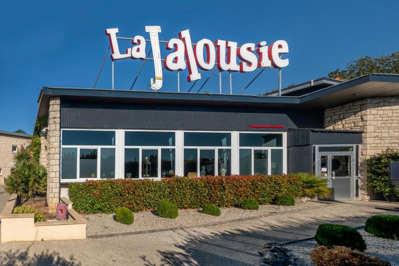 Hotel La Jalousie Saint-Aignan-de-Cramesnil Exterior foto